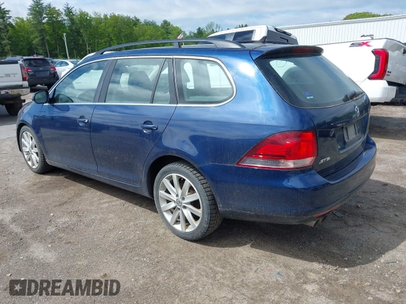 2013 Volkswagen Jetta TDI w/Sunroof & Nav с VIN 3VWPL7AJ9DM637099, выставлен на аукционе IAAI как лот 42286184 с пробегом 237 947 миль миль и . История ставок и продаж доступна на DreamBid. Изображение 3.