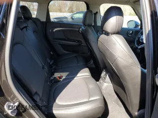 2017 MINI Countryman Cooper S z VIN WMZYT5C30H3D78815, wystawiony jako Copart lot #49944045 z przebiegiem 56 082 mil mil oraz Szkoda całkowita • Salvage title. Historia ofert i sprzedaży dostępna na DreamBid. Obrazek 10.