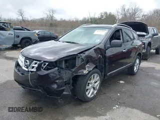 2011 Nissan Rogue SV with VIN JN8AS5MT8BW158557, listed as a IAAI auction lot 41712719 with 140,468 mi miles. Bid and sale history available at carsss.com. Image 17.