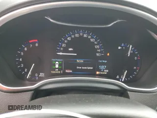 2015 Cadillac SRX Premium Collection with VIN 3GYFNGE32FS528514, listed as a Copart auction lot 61222534 with 104,433 mi miles and Salvage Title. Bid and sale history available at carsss.com. Image 9.