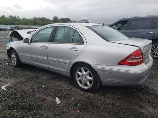2002 Mercedes-Benz C 230/260/280/320 with VIN WDBRF61J32F269639, listed as a Copart auction lot 57398875 with Not provided miles and Salvage title. Bid and sale history available at DreamBid. Image 2.