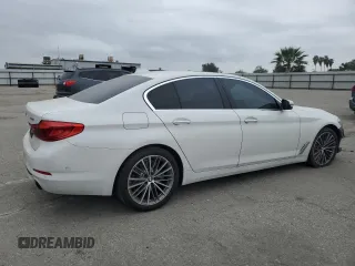 2017 BMW 5 Series 530i z VIN WBAJA5C37HG896060, wystawiony jako Copart lot #52409635 z przebiegiem 97 686 mil mil oraz Szkoda całkowita • Salvage title. Historia ofert i sprzedaży dostępna na DreamBid. Obrazek 3.