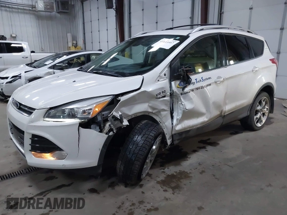 2016 Ford Escape Titanium with VIN 1FMCU9J94GUC79910, listed as a IAAI auction lot 41644467 with 43,261 mi miles. Bid and sale history available at carsss.com. Image 17.
