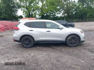 2017 Nissan Rogue SV with VIN KNMAT2MT7HP566140, listed as a IAAI auction lot 42507432 with 166,534 mi miles and . Bid and sale history available at DreamBid. Image 14.