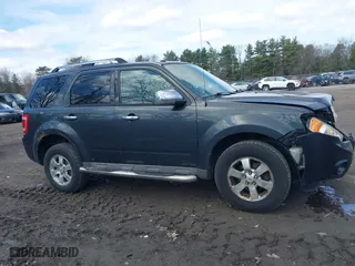 2009 Ford Escape Limited with VIN 1FMCU94G69KB55369, listed as a IAAI auction lot 41879366 with 173,061 mi miles. Bid and sale history available at carsss.com. Image 13.