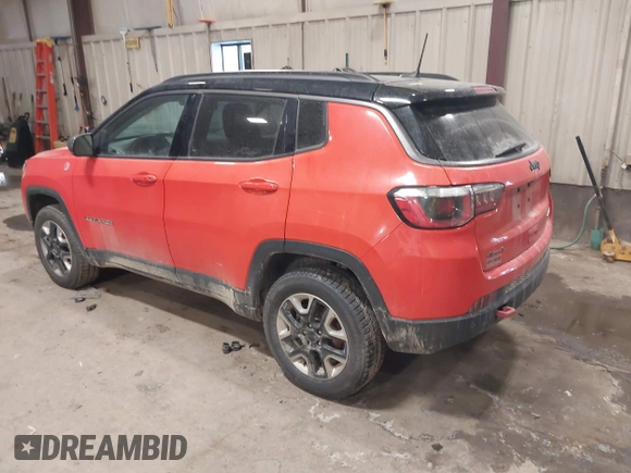 2017 Jeep Compass Trailhawk with VIN 3C4NJDDB1HT646801, listed as a IAAI auction lot 41401859 with 111,339 mi miles and . Bid and sale history available at DreamBid. Image 3.