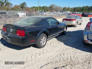 2009 Ford Mustang с VIN 1ZVHT80N595118076, выставлен на аукционе IAAI как лот 41870264 с пробегом Не указан миль и . История ставок и продаж доступна на DreamBid. Изображение 4.