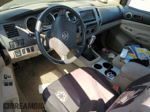 2006 Toyota Tacoma PreRunner z VIN 5TETX62N76Z316539, wystawiony jako Copart lot #59506935 z przebiegiem 147 552 mil mil oraz Czysty tytuł • Clean title. Historia ofert i sprzedaży dostępna na DreamBid. Obrazek 8.