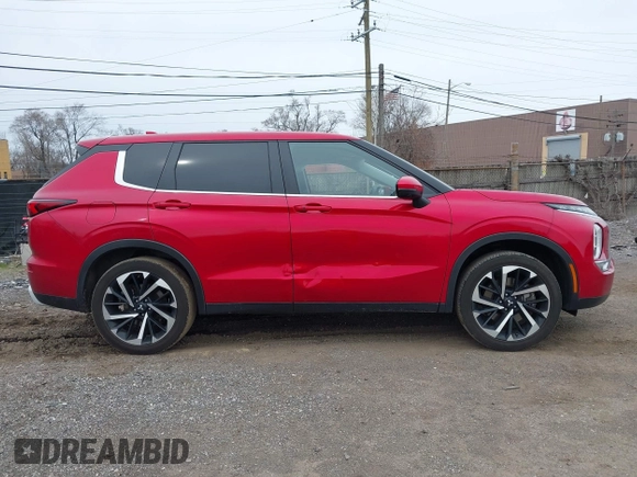 2024 Mitsubishi Outlander SE z VIN JA4J3VA84RZ010773, wystawiony jako IAAI lot #41972050 z przebiegiem 59 173 mil mil oraz . Historia ofert i sprzedaży dostępna na DreamBid. Obrazek 13.