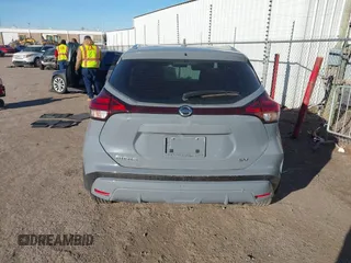 2021 Nissan Kicks SV with VIN 3N1CP5CV5ML508201, listed as a IAAI auction lot 41724301 with 37,522 mi miles. Bid and sale history available at carsss.com. Image 16.
