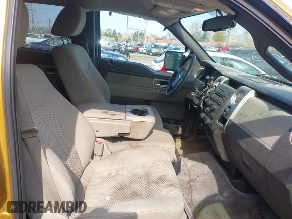 2009 Ford F-150 XL with VIN 1FTPW14V49KC41926, listed as a IAAI auction lot 42010884 with 132,529 mi miles. Bid and sale history available at carsss.com. Image 5.