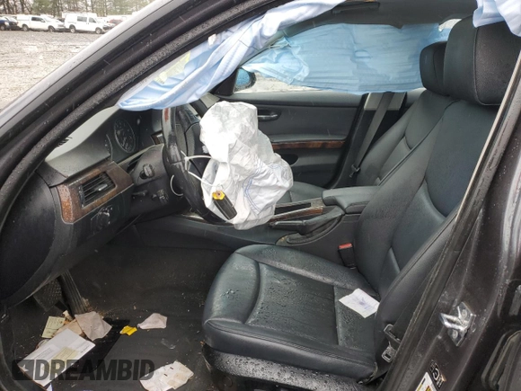 2007 BMW 3 Series 328xi с VIN WBAVC73567KP32609, выставлен на аукционе Copart как лот 84893854 с пробегом Не указан миль и Списание • Salvage title. История ставок и продаж доступна на DreamBid. Изображение 7.