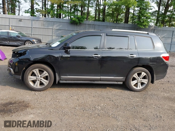 2011 Toyota Highlander Limited z VIN 5TDDK3EH5BS087809, wystawiony jako IAAI lot #42412004 z przebiegiem 191 511 mil mil oraz . Historia ofert i sprzedaży dostępna na DreamBid. Obrazek 14.