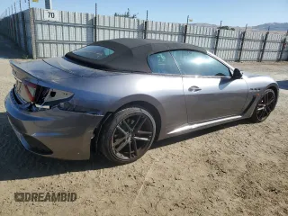 2019 Maserati GranTurismo Sport z VIN ZAM45VMAXK0312263, wystawiony jako Copart lot #58569595 z przebiegiem 4 574 mil mil oraz Szkoda całkowita • Salvage title. Historia ofert i sprzedaży dostępna na DreamBid. Obrazek 3.