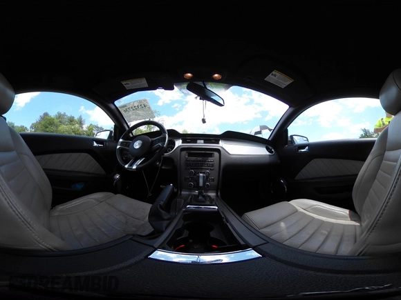 2013 Ford Mustang V6 with VIN 1ZVBP8AM6D5256735, listed as a IAAI auction lot 42322736 with 88,161 mi miles and . Bid and sale history available at DreamBid. Image 18.