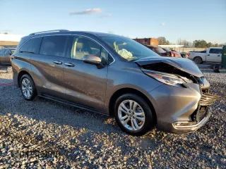 2023 Toyota Sienna Platinum with VIN 5TDESKFC7PS090512, listed as a Copart auction lot 85953464 with 24,825 mi miles and Salvage Title. Bid and sale history available at DreamBid. Image 4.