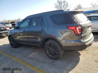 2019 Ford Explorer XLT with VIN 1FM5K7D81KGB39049, listed as a Copart auction lot 82164554 with 81,366 mi miles and Salvage Title. Bid and sale history available at carsss.com. Image 2.