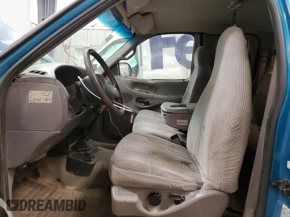 1997 Ford F-150 XL with VIN 1FTDX186XVKC03985, listed as a Copart auction lot 52808035 with 274,590 mi miles and Clean title. Bid and sale history available at DreamBid. Image 7.