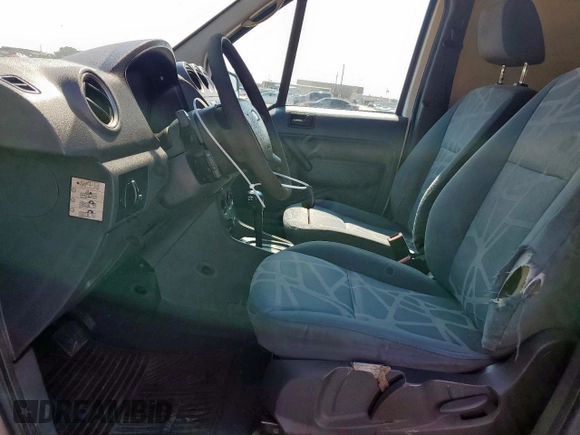 2010 Ford Transit Connect XLT z VIN NM0LS7DN7AT002184, wystawiony jako Copart lot #58227265 z przebiegiem 331 392 mil mil oraz Czysty tytuł • Clean title. Historia ofert i sprzedaży dostępna na DreamBid. Obrazek 7.