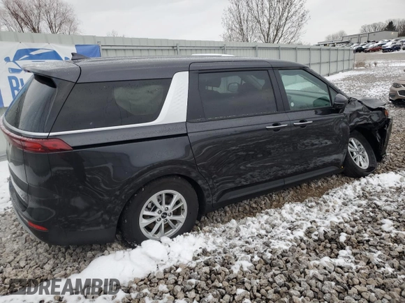 2024 Kia Carnival LX with VIN KNDNB4H3XR6434488, listed as a Copart auction lot 82877154 with 12,335 mi miles and Non Repairable. Bid and sale history available at carsss.com. Image 3.