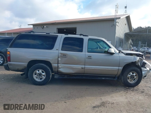 2002 Chevrolet Suburban LS with VIN 1GNFK16Z92J109951, listed as a IAAI auction lot 41685362 with 312,140 mi miles. Bid and sale history available at carsss.com. Image 14.