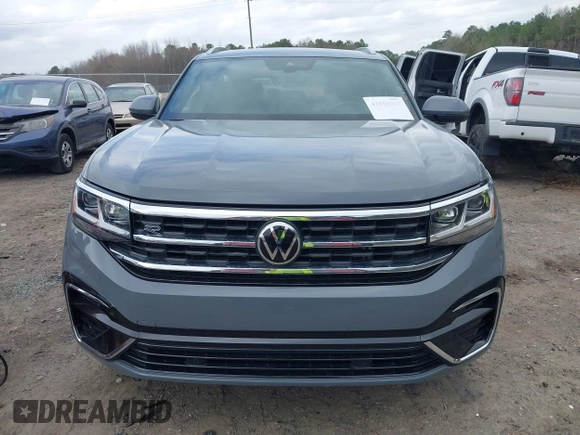 2022 Volkswagen Atlas SEL R-Line z VIN 1V2SE2CA2NC208363, wystawiony jako IAAI lot #41850237 z przebiegiem 38 867 mil mil oraz . Historia ofert i sprzedaży dostępna na DreamBid. Obrazek 12.