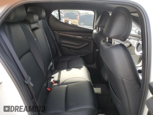 2019 Mazda 3 Preferred z VIN JM1BPAMM2K1118054, wystawiony jako Copart lot #56214655 z przebiegiem Nie podano mil oraz Szkoda całkowita • Salvage title. Historia ofert i sprzedaży dostępna na DreamBid. Obrazek 10.