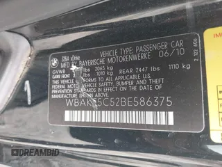 2011 BMW 3 Series 328i xDrive with VIN WBAKF5C52BE586375, listed as a IAAI auction lot 41799526 with 175,314 mi miles. Bid and sale history available at carsss.com. Image 9.