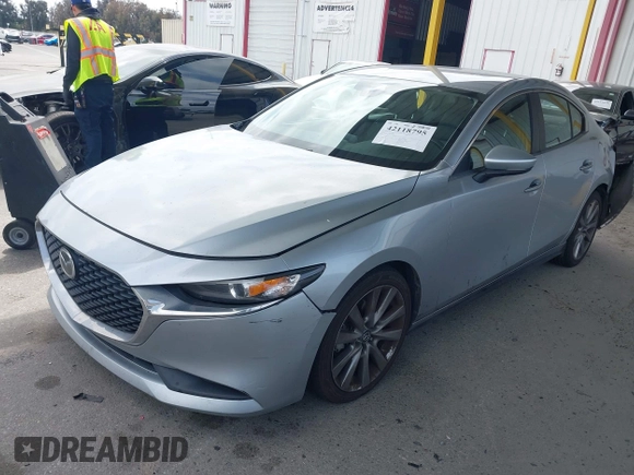 2020 Mazda 3 Select with VIN 3MZBPACL6LM131481, listed as a IAAI auction lot 42118795 with 104,102 mi miles and . Bid and sale history available at DreamBid. Image 17.