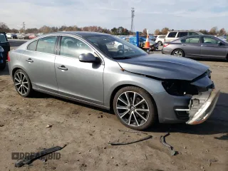 2016 Volvo S60 T5 Drive-E Premier with VIN YV126MFK9G2394517, listed as a Copart auction lot 77310143 with 134,866 mi miles. Bid and sale history available at carsss.com. Image 4.