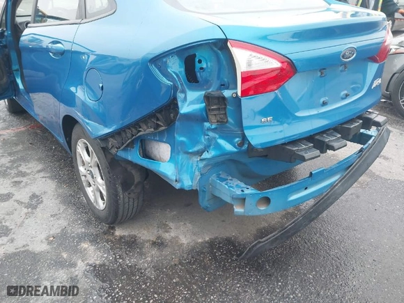 2016 Ford Fiesta SE with VIN 3FADP4BJ1GM174263, listed as a IAAI auction lot 41784742 with 57,175 mi miles. Bid and sale history available at carsss.com. Image 6.