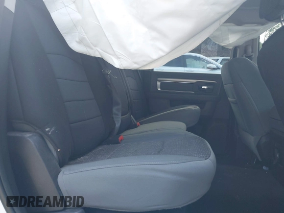 2015 Ram 1500 Big Horn with VIN 3C6RR7LT1FG598462, listed as a IAAI auction lot 42572619 with 183,712 mi miles and . Bid and sale history available at DreamBid. Image 8.