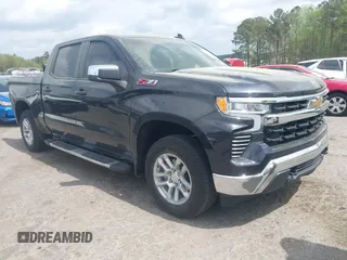 2023 Chevrolet Silverado 1500 LT с VIN 1GCUDDE82PZ232049, выставлен на аукционе IAAI как лот 41966595 с пробегом 32 605 миль миль и . История ставок и продаж доступна на DreamBid. Изображение 1.