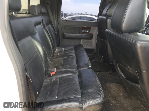 2006 Ford F-150 XLT z VIN 1FTPW14536KB85733, wystawiony jako Copart lot #60260965 z przebiegiem 213 749 mil mil oraz Szkoda całkowita • Salvage title. Historia ofert i sprzedaży dostępna na DreamBid. Obrazek 10.