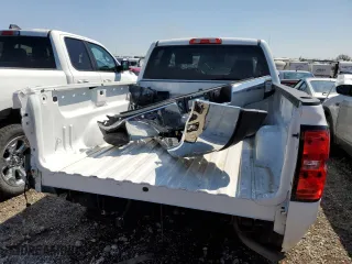 2018 Chevrolet Silverado 1500 LT with VIN 1GCVKREC5JZ161996, listed as a Copart auction lot 43926985 with 155,580 mi miles and Salvage Title. Bid and sale history available at carsss.com. Image 6.
