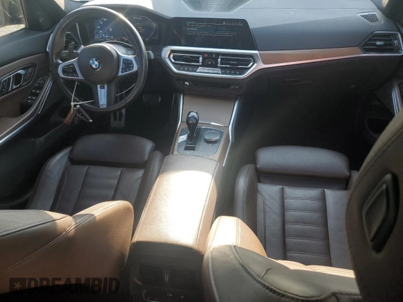 2019 BMW 3 Series 330i xDrive with VIN WBA5R7C51KAJ81891, listed as a Copart auction lot 54197695 with 70,722 mi miles and Salvage title. Bid and sale history available at DreamBid. Image 8.