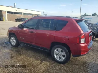 2016 Jeep Compass Sport z VIN 1C4NJCBA2GD575407, wystawiony jako Copart lot #62019065 z przebiegiem 116 721 mil mil oraz Czysty tytuł • Clean title. Historia ofert i sprzedaży dostępna na DreamBid. Obrazek 2.
