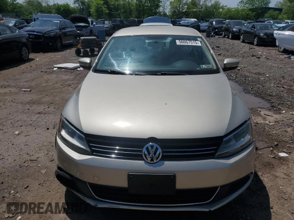 2013 Volkswagen Jetta SE z VIN 3VWDP7AJ8DM266802, wystawiony jako Copart lot #56067515 z przebiegiem 73 545 mil mil oraz Szkoda całkowita • Salvage title. Historia ofert i sprzedaży dostępna na DreamBid. Obrazek 5.