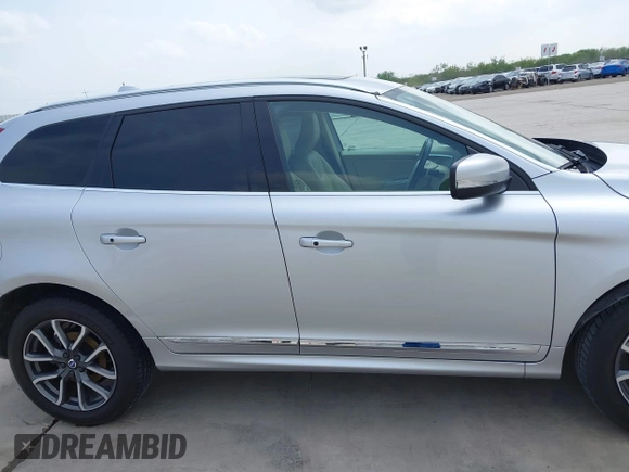 2016 Volvo XC60 T5 Drive-E Premier с VIN YV440MDK0G2784762, выставлен на аукционе IAAI как лот 42159471 с пробегом 59 951 миль миль и . История ставок и продаж доступна на DreamBid. Изображение 14.