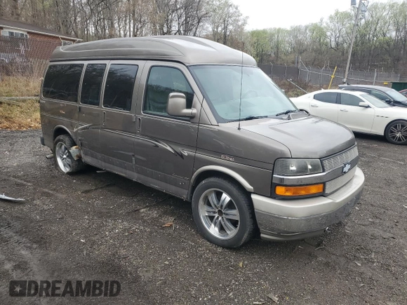 2005 Chevrolet Express Cargo Van YF7 Upfitter with VIN 1GBFG15T051168404, listed as a Copart auction lot 51548585 with 194,624 mi miles and Salvage Title. Bid and sale history available at carsss.com. Image 4.