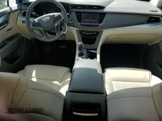 2019 Cadillac XT5 Premium Luxury AWD with VIN 1GYKNFRS6KZ172768, listed as a Copart auction lot 49144505 with 78,152 mi miles and Salvage title. Bid and sale history available at DreamBid. Image 8.