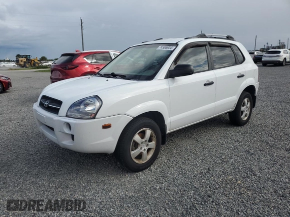 2007 Hyundai Tucson GLS with VIN KM8JM12B17U647826, listed as a Copart auction lot 74586934 with 0 mi miles and Salvage Title. Bid and sale history available at carsss.com. Image 1.