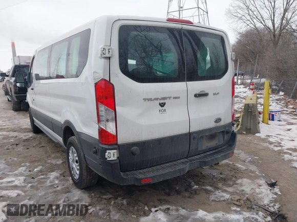 2019 Ford Transit Passenger XL with VIN 1FBZX2YM8KKA48539, listed as a IAAI auction lot 41391558 with 91,777 mi miles. Bid and sale history available at carsss.com. Image 3.
