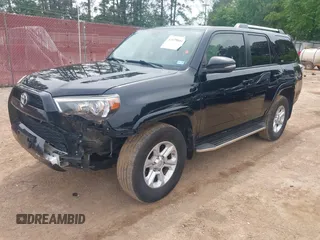 2019 Toyota 4Runner SR5 с VIN JTEBU5JR2K5676586, выставлен на аукционе IAAI как лот 42070642 с пробегом 144 039 миль миль и . История ставок и продаж доступна на DreamBid. Изображение 17.