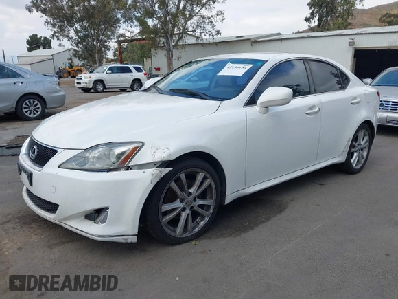 2007 Lexus IS with VIN JTHBK262072030183, listed as a IAAI auction lot 42136154 with 161,916 mi miles. Bid and sale history available at carsss.com. Image 2.