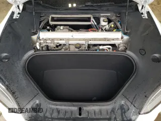 2021 Tesla Model S Long Range z VIN 5YJSA1E5XMF439827, wystawiony jako Copart lot #56117755 z przebiegiem Nie podano mil oraz Szkoda całkowita • Salvage title. Historia ofert i sprzedaży dostępna na DreamBid. Obrazek 11.