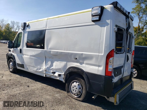 2022 Ram ProMaster Cargo with VIN 3C6MRVHG0NE140027, listed as a Copart auction lot 77065884 with 18,876 mi miles and Salvage Title. Bid and sale history available at DreamBid. Image 2.