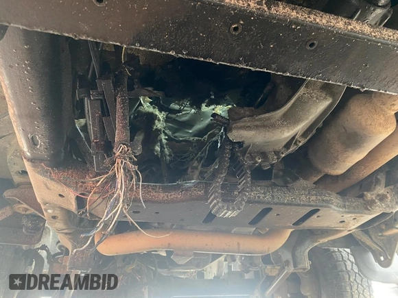 2013 Ram 2500 Tradesman with VIN 3C6LR5AT3DG584508, listed as a IAAI auction lot 41189774 with 211,440 mi miles and . Bid and sale history available at DreamBid. Image 6.