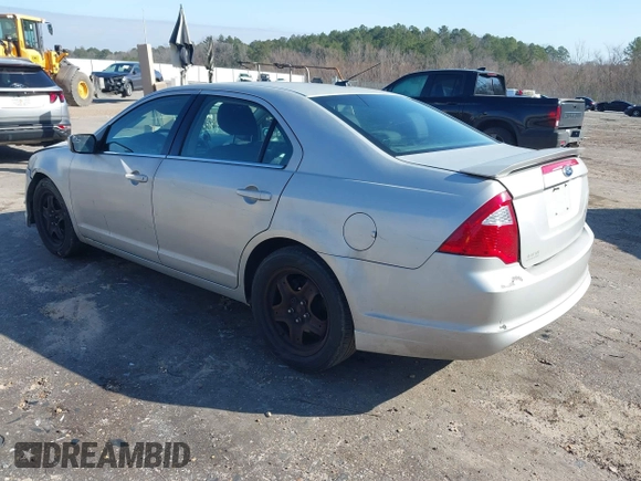 2011 Ford Fusion SE with VIN 3FAHP0HA8BR210821, listed as a IAAI auction lot 41418666 with 205,977 mi miles. Bid and sale history available at carsss.com. Image 3.