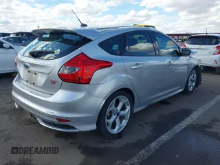2014 Ford Focus ST with VIN 1FADP3L92EL349942, listed as a IAAI auction lot 41742097 with 141,540 mi miles and . Bid and sale history available at carsss.com. Image 4.